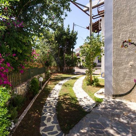 Anesis Apartments Храни Экстерьер фото